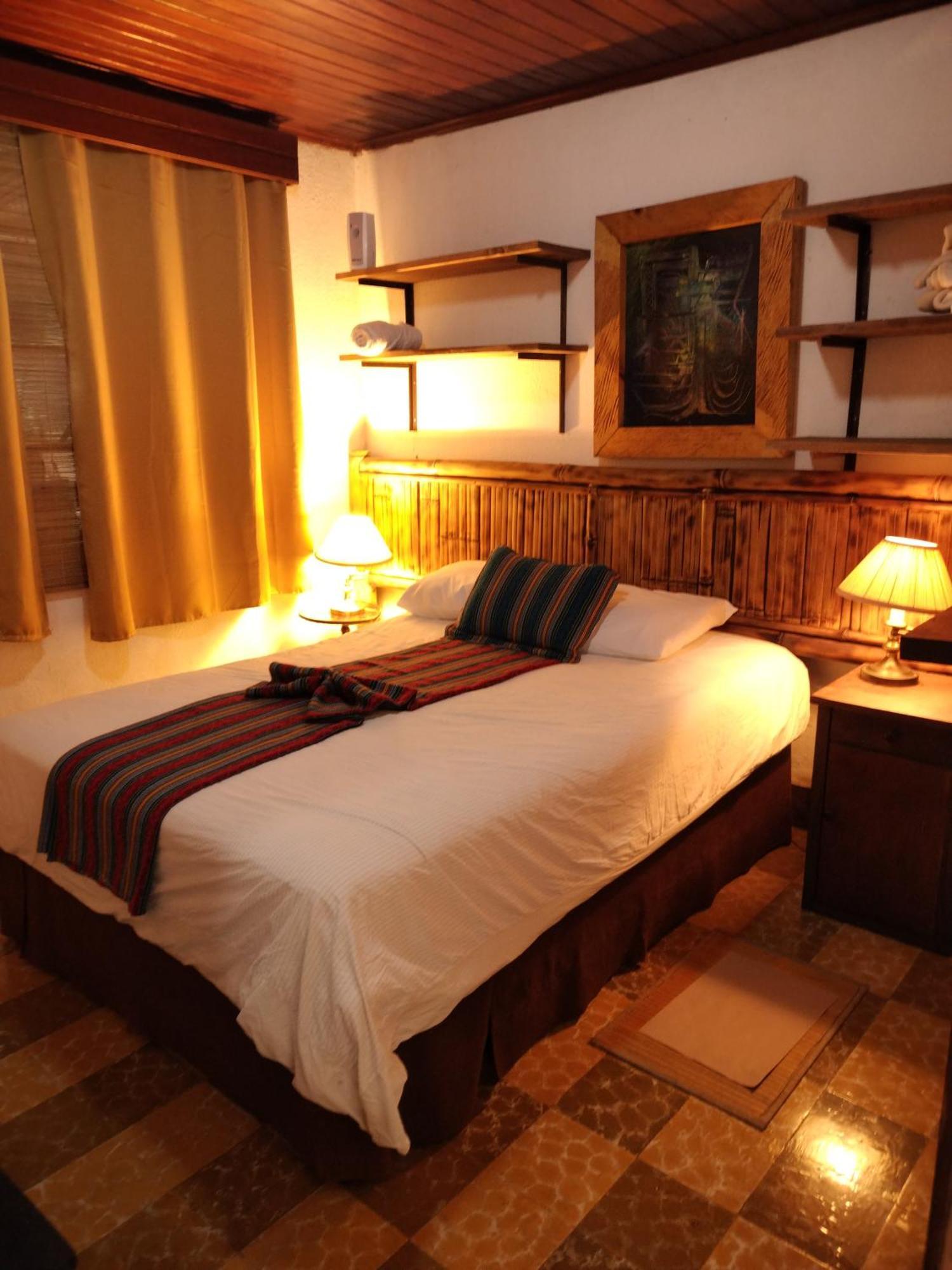 Hotel Casa Chapultepec Cobán Екстериор снимка